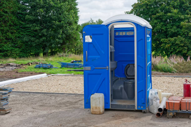 Best Standard Portable Toilet Rental  in Amsterdam, NY